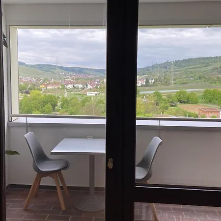 Apartment Freshly Renovated - Location In Weinstadt