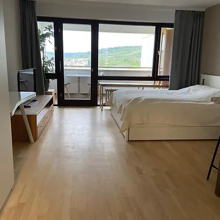 Apartment Freshly Renovated - Location In